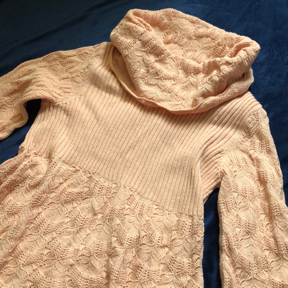 Sweater - Picture 3 of 5